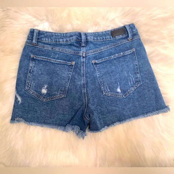 High Rise Jean Shorts - Picture 7 of 8